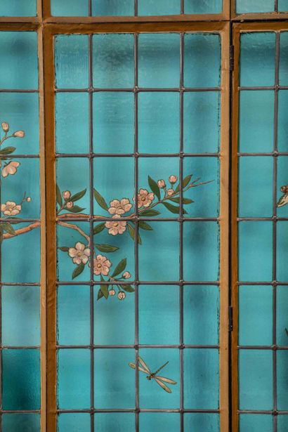 EXCEPTIONNEL VITRAIL D’IMMEUBLE PARISIEN
Vitrail,...