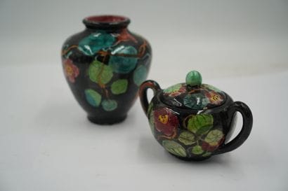MONTIGNY SUR LOING - Atelier Bouet Petit
Vase...