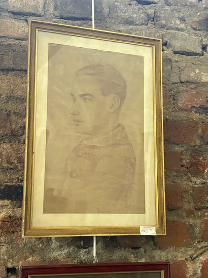 D'après HERGE, 
Portraits d'hommes, 
Deux...