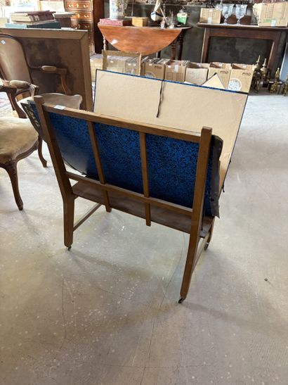 Porte-estampes en bois naturel
En l'état