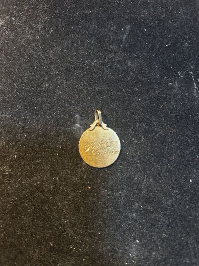 Médaille en or jaune 18K, au profil de la...