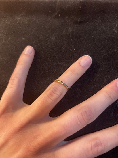 Alliance en or jaune 18K
Poids. 1,4 g.
En...
