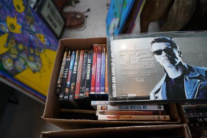 Réunion de DVD
En l'état