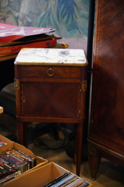 Mobilier de chambre à coucher en bois de...