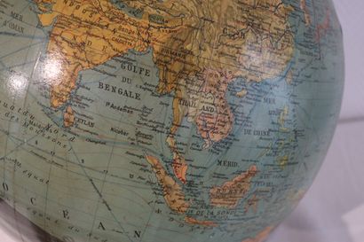 Globe terrestre mappemonde 
