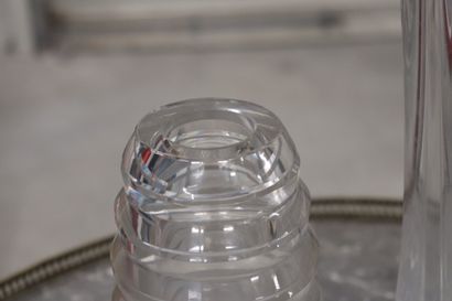 Important vase en verre transparent dans...