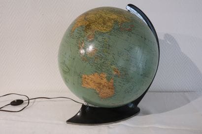 Globe terrestre mappemonde 