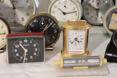 Lot de réveils anciens ou vintage dont JAZZ,...