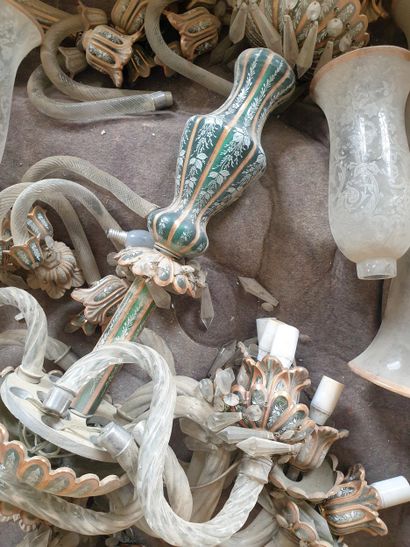 Travail Ottoman, début XXème, Lustre en verre...