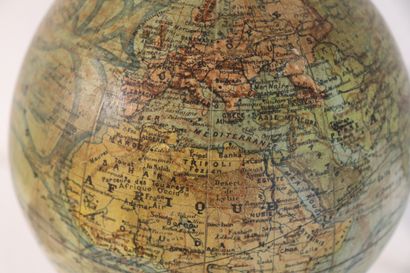 Globe terrestre Mappemonde pied bois XIXème...