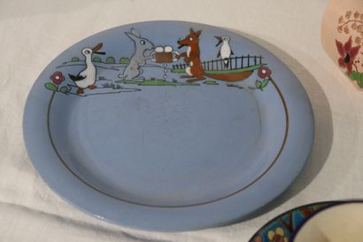 Longwy lot faïence : tasse et sous tasse,...