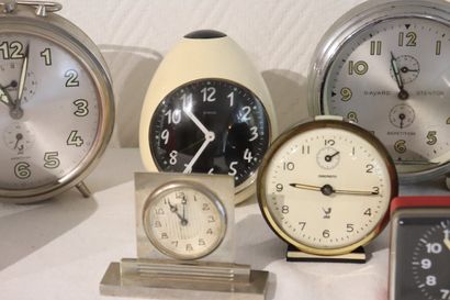Lot de réveils anciens ou vintage dont JAZZ,...