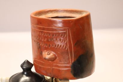 Lot de céramiques diverses, artisanat africain,...