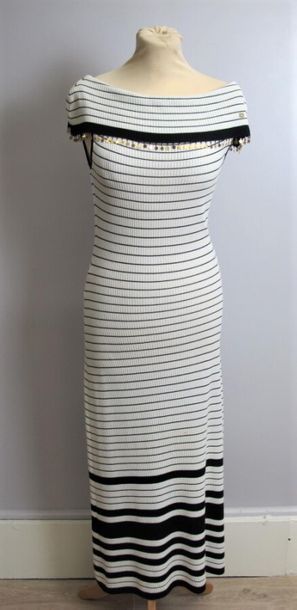 ESCADA
Robe longue sans manche blanche à...