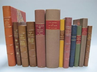 [CHOICE OF HORSE]. 12 volumes in-12, in-8...