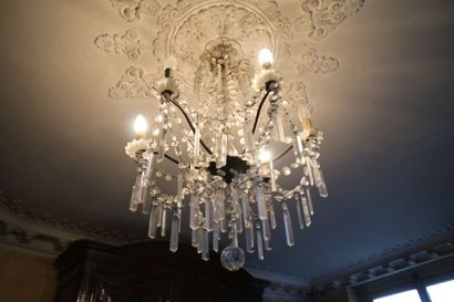 Lustre corbeille à six bras de lumière à...