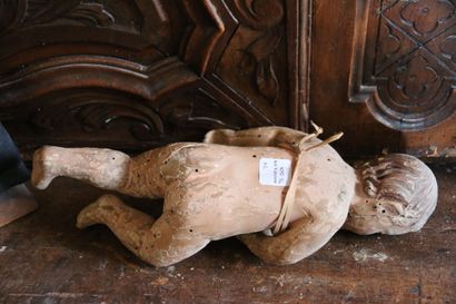 Deux chérubins

En bois sculpté laqué, les...