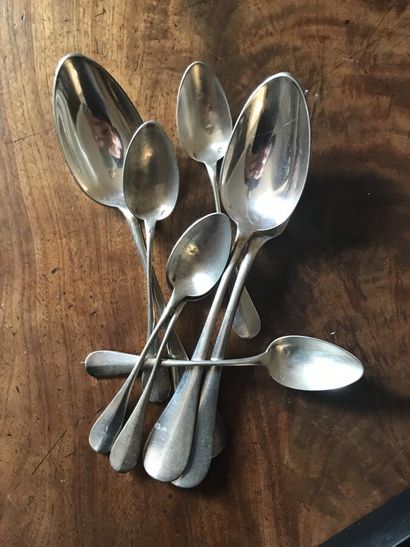 Couverts , couverts de service, petit plat...