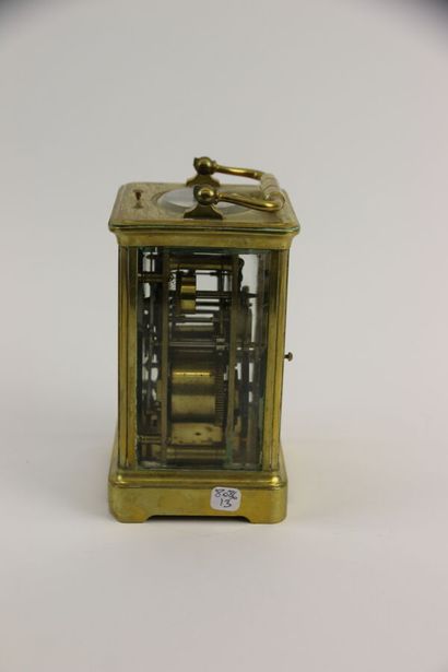 Pendule d'officier en laiton à cage de verre,...