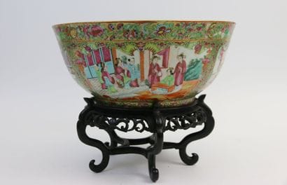 CHINE - Canton, XIXe siècle

Grande coupe...