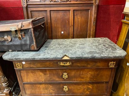 
Meuble de rangement en acajou et placage...