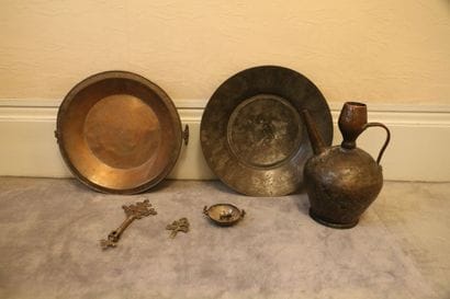
Lot en métal, Afrique du Nord, XXe siècle,...