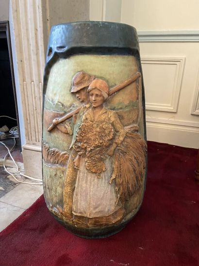 Amphora Austria, vase en grès émaillé à décor...