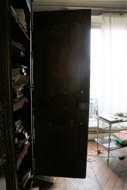 Armoire de mariage en chêne mouluré et sculpté,...