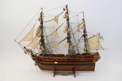 Maquette de navire à trois mats 