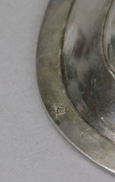 Plat ovale en argent 950°/°°, bord filets,...
