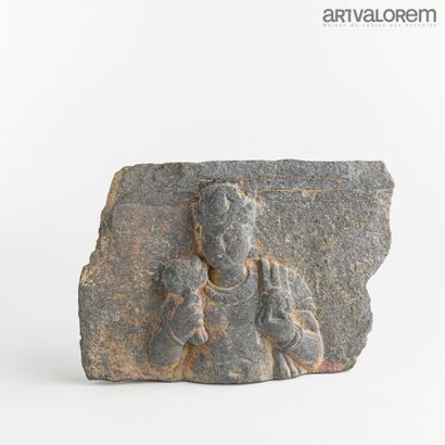 GANDHARA, Ier-IIIème siècle. 

Relief fragmentaire...