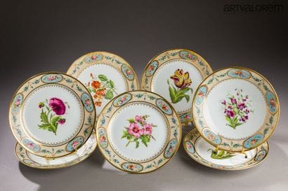 SEVRES, LOUIS-PHILIPPE

Six assiettes et...