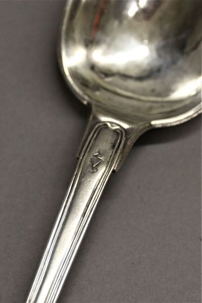 Louche et cuillère de service en argent 950°/°°...
