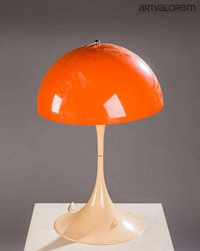 Verner PANTON (1920-1991) & POULSEN

Lampe...