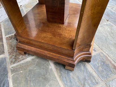 Bookcase in veneer, four trays
99 x 56 x...