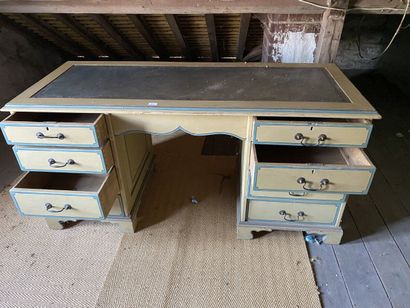 Yellow lacquered wood and green rechampi...