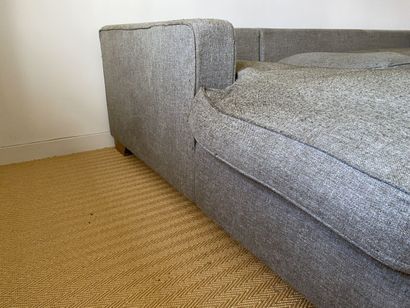 FLAMANT 
Sofa composed of two elements including...