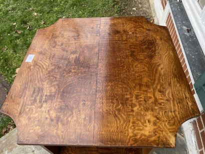 Bookcase in veneer, four trays
99 x 56 x...