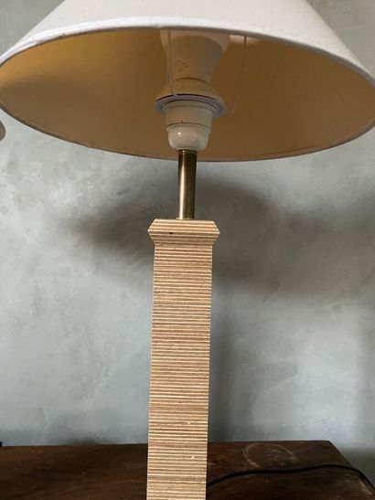 Pair of lamp feet in light wood. 20th century
Ht...
