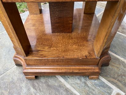 Bookcase in veneer, four trays
99 x 56 x...