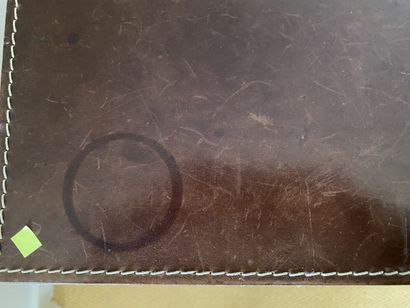 FLAMANT 
Flat desk, top and drawer fronts...