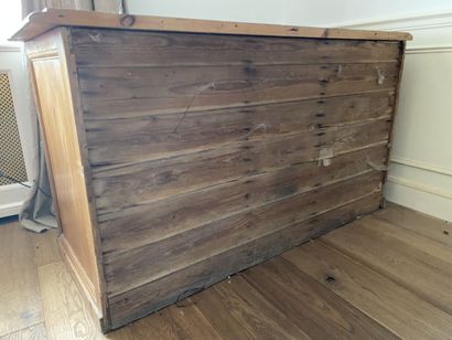 Pitchpin desk with seven drawers and a door...