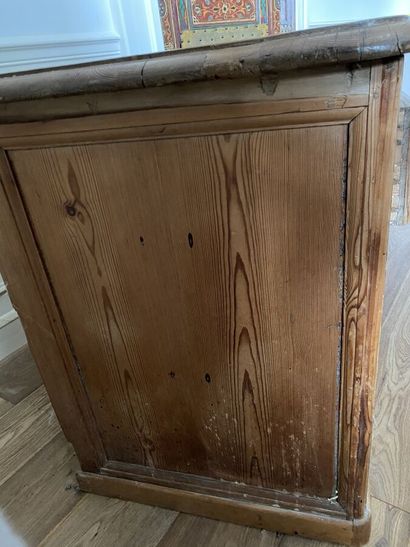 Pitchpin desk with seven drawers and a door...