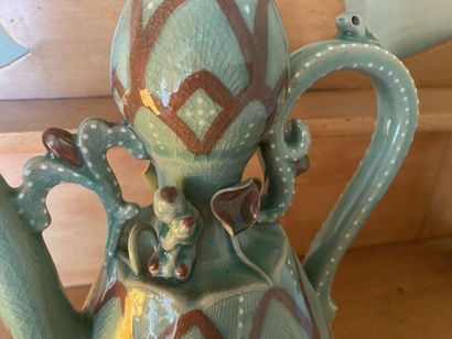 Lot of celadon green cracked porcelain including:...