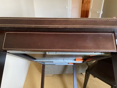 FLAMANT 
Flat desk, top and drawer fronts...