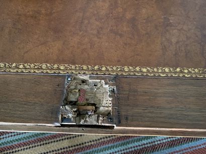 Sloping desk in natural wood, inlaid with...