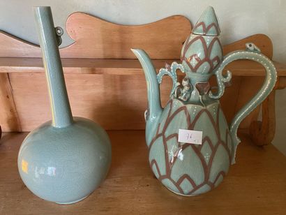 Lot of celadon green cracked porcelain including:...