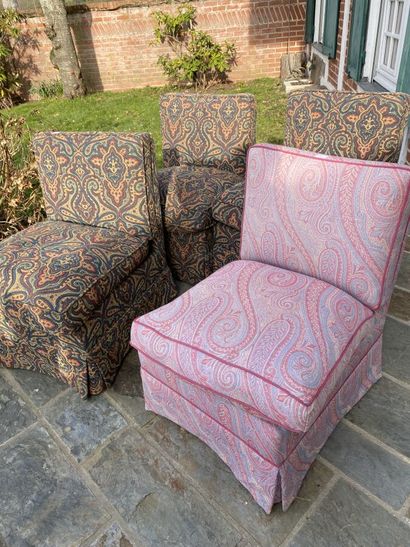 Suite of 4 armchairs, one with different...