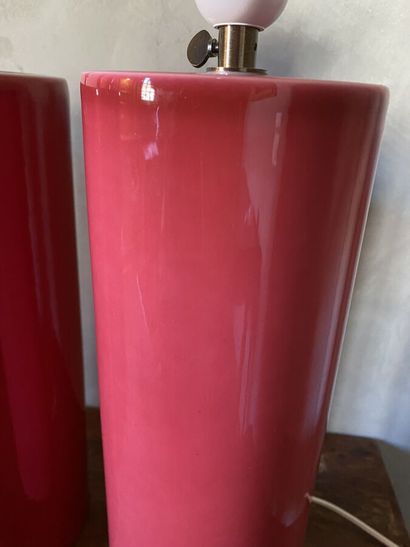 David HICKS - Pair of red enamelled ceramic...