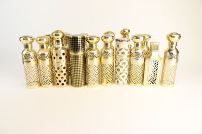 Guerlain 
Lot comprenant seize flacons dont...